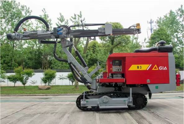 B3全液壓潛孔鉆機(jī)